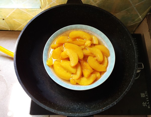 蒸黃桃罐頭的做法-咸鮮味蒸菜譜