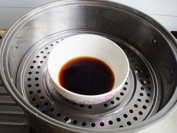 清蒸黃金鰈魚的做法-家常味蒸菜譜-易網健康養生網 清蒸黃金鰈魚的做法-家常味蒸菜譜