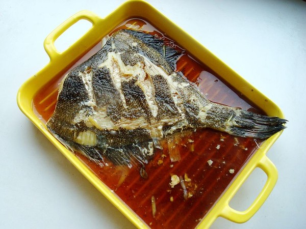 清蒸黃金鰈魚的做法-家常味蒸菜譜-易網健康養生網 清蒸黃金鰈魚的做法-家常味蒸菜譜
