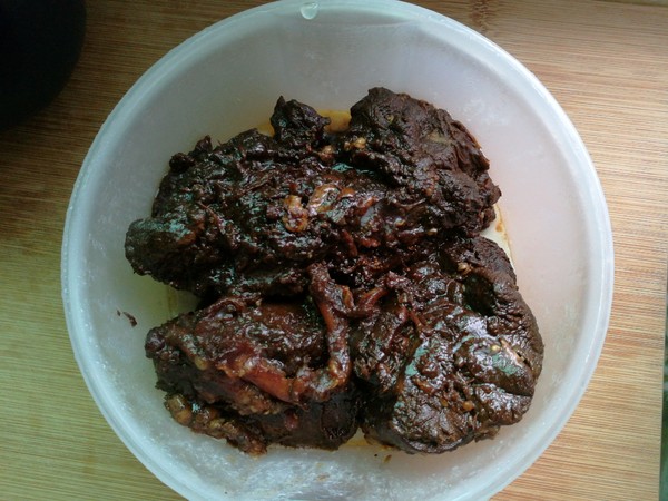 醬牛肉的做法-家常味醬菜譜-易網(wǎng)健康養(yǎng)生網(wǎng) 醬牛肉的做法-家常味醬菜譜