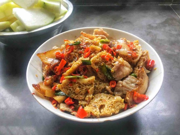 面筋炒肉的做法-香辣味炒菜譜