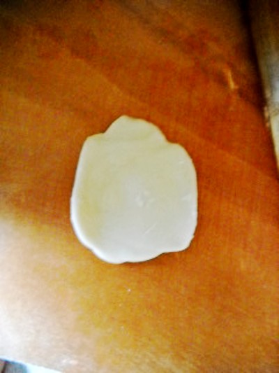 微波雪菜鮮肉月餅的做法-咸鮮味微波菜譜-易網健康養生網 微波雪菜鮮肉月餅的做法-咸鮮味微波菜譜