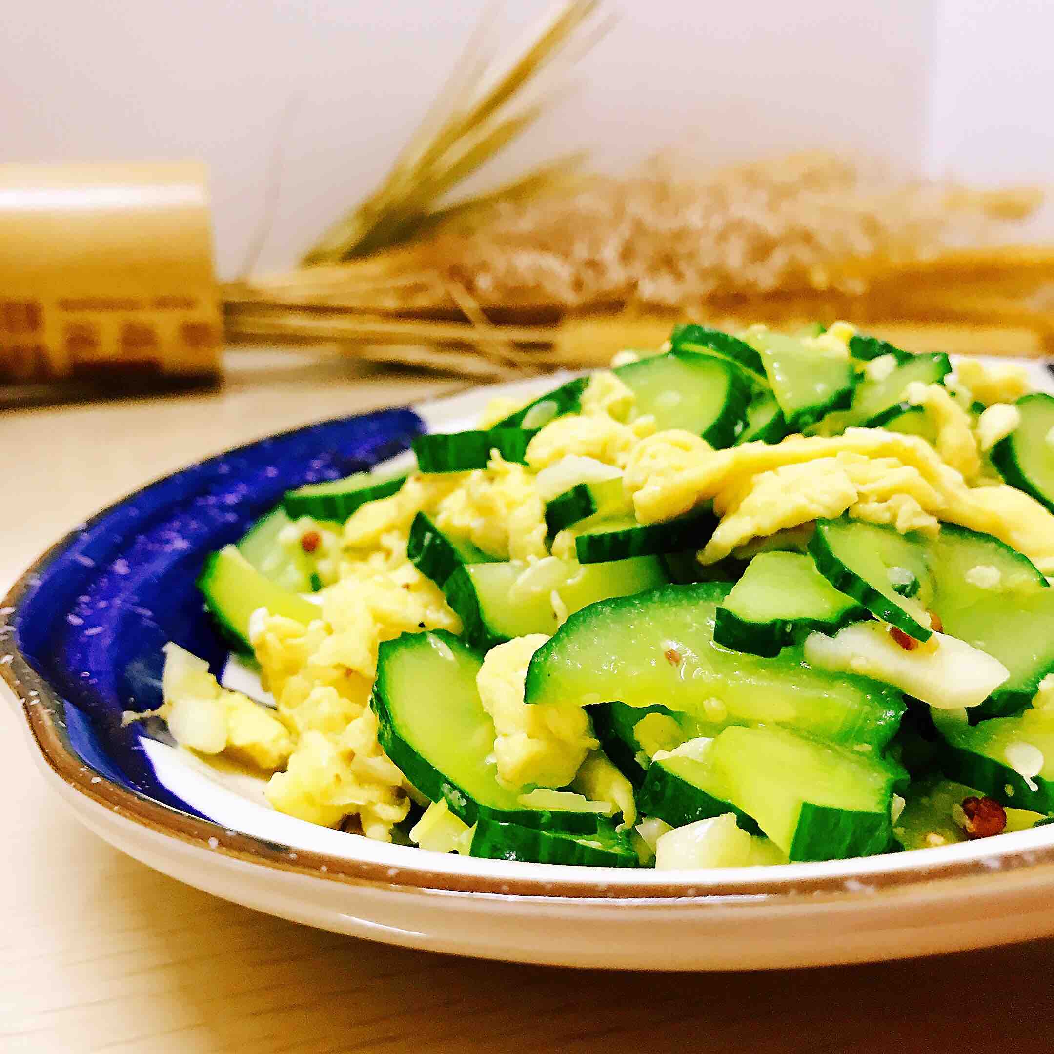 青瓜炒雞蛋的做法-家常味炒菜譜