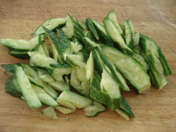 拍黃瓜的做法-家常味拌菜譜