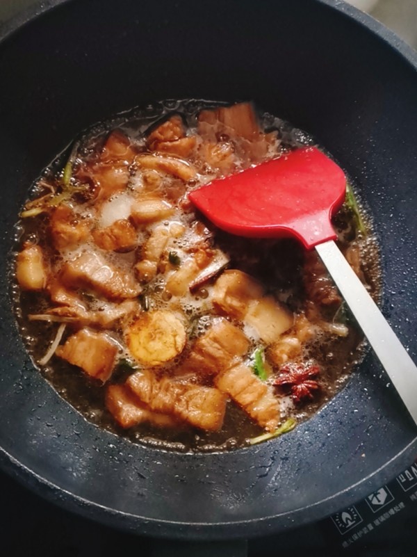 蕨菜燒肉的做法-咸鮮味燒菜譜