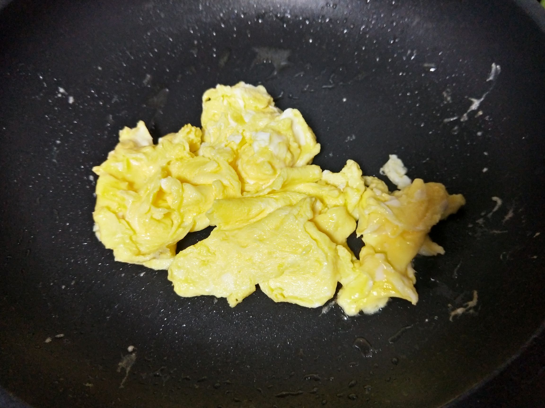 芥蘭炒雞蛋的做法-家常味炒菜譜-易網(wǎng)健康養(yǎng)生網(wǎng) 芥蘭炒雞蛋的做法-家常味炒菜譜