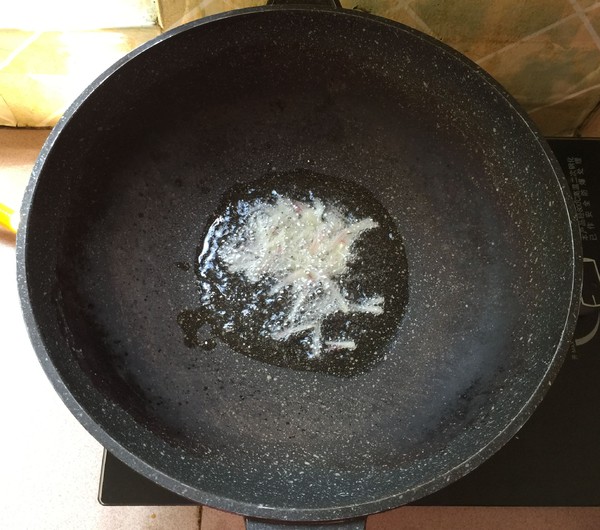 小炒紅腸的做法-家常味炒菜譜