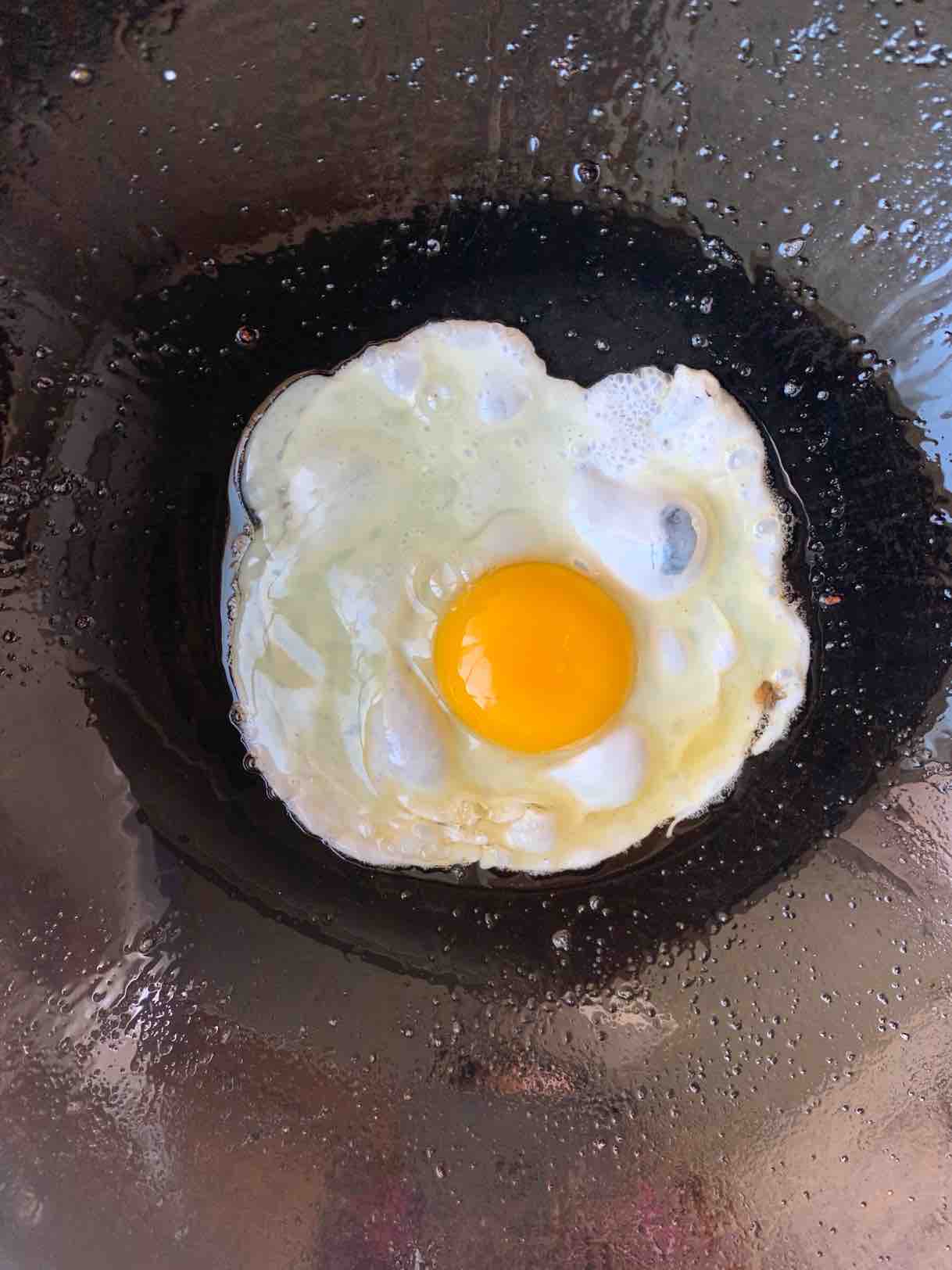 涼拌荷包蛋的做法-酸辣味拌菜譜-易網健康養生網 涼拌荷包蛋的做法-酸辣味拌菜譜