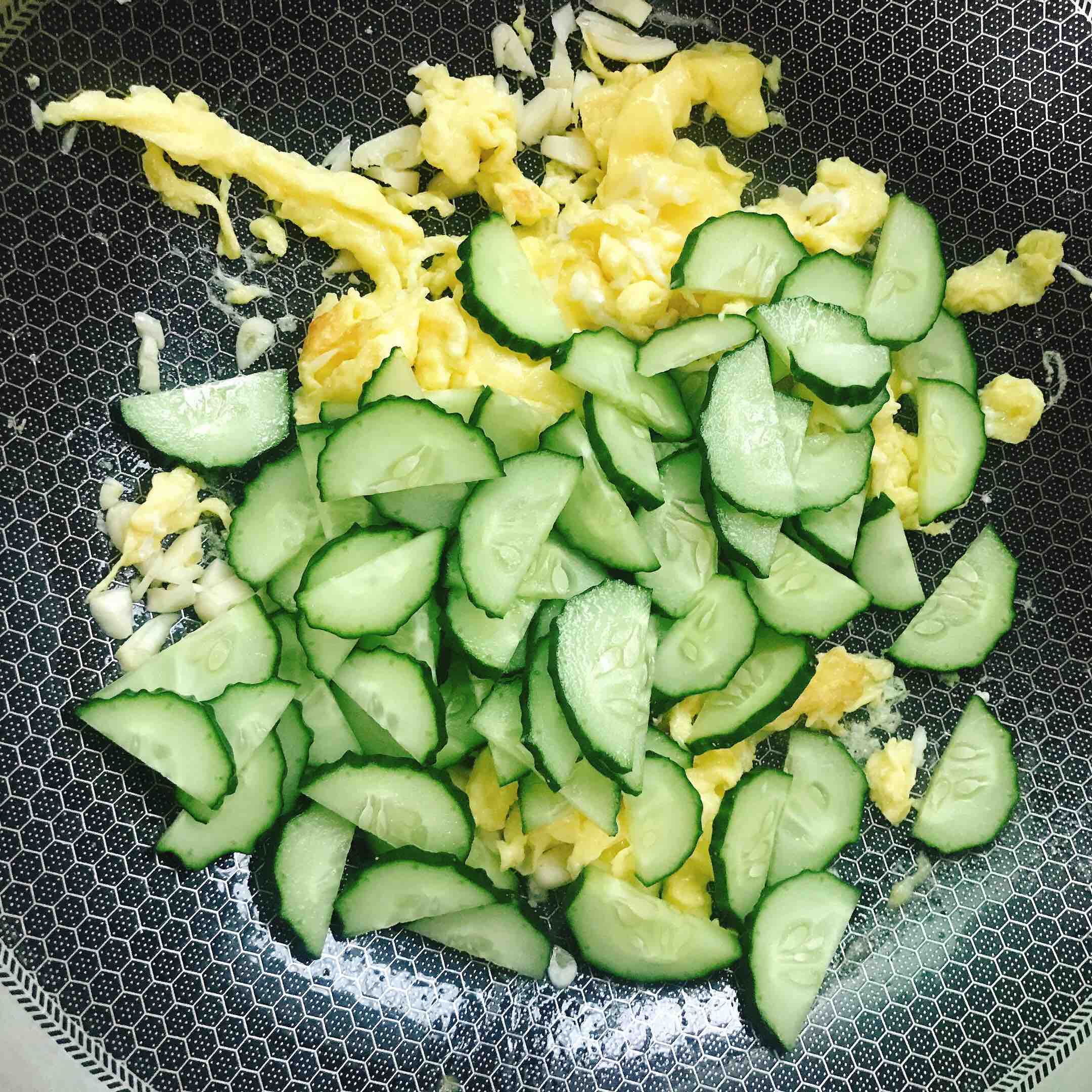 青瓜炒雞蛋的做法-家常味炒菜譜