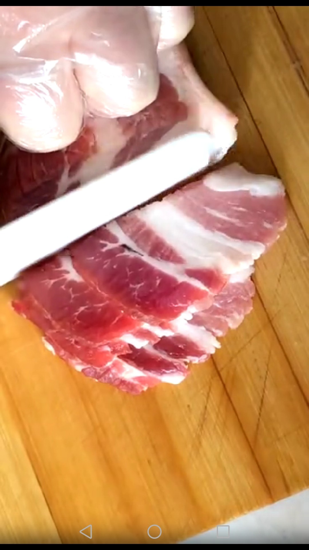 生菜包五花肉的做法-家常味煎菜譜