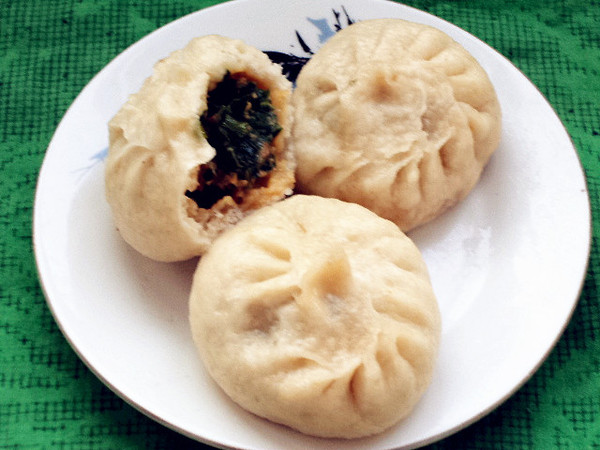 豬肉韭菜餡蒸包的做法-咸鮮味蒸菜譜
