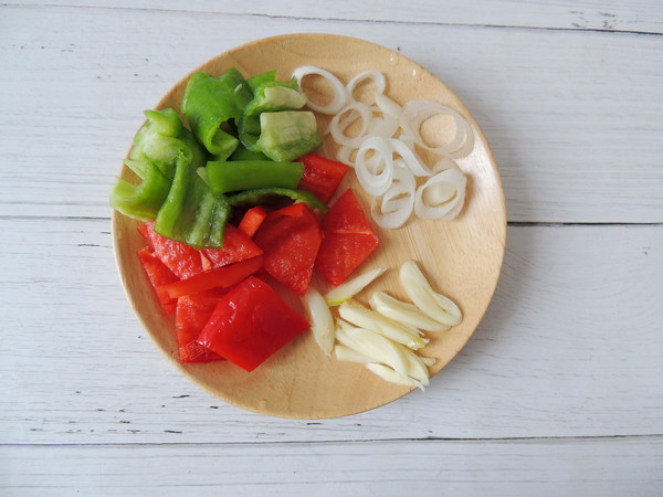 西蘭花炒口蘑的做法-家常味炒菜譜