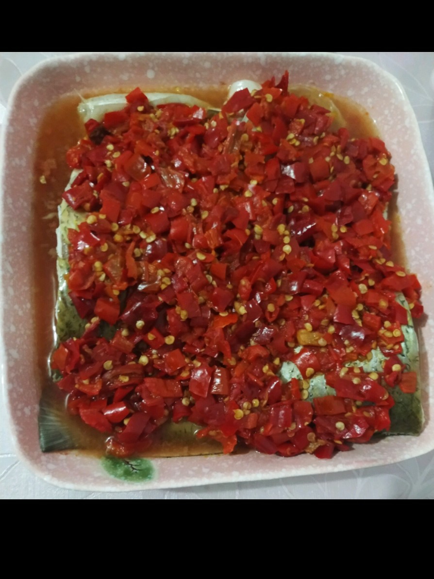 剁椒蒸魚(yú)的做法-香辣味蒸菜譜