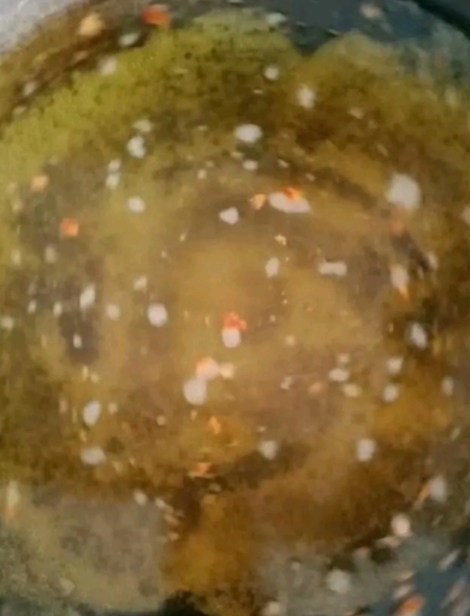 黃梔雞翅的做法-家常味煮菜譜