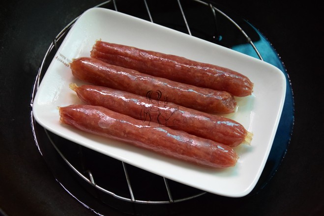 臘腸炒荷蘭豆的做法-家常味炒菜譜