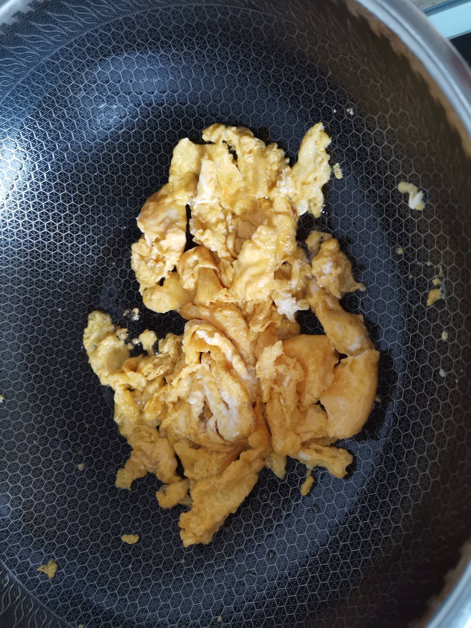 包菜粉絲炒雞蛋的做法-咸鮮味炒菜譜