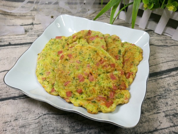 西蘭花菜餅的做法-家常味煎菜譜