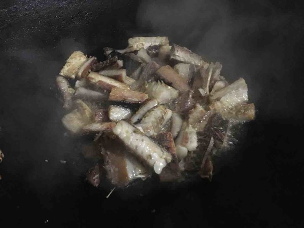 紅燒鱤魚的做法-香辣味燒菜譜-易網(wǎng)健康養(yǎng)生網(wǎng) 紅燒鱤魚的做法-香辣味燒菜譜