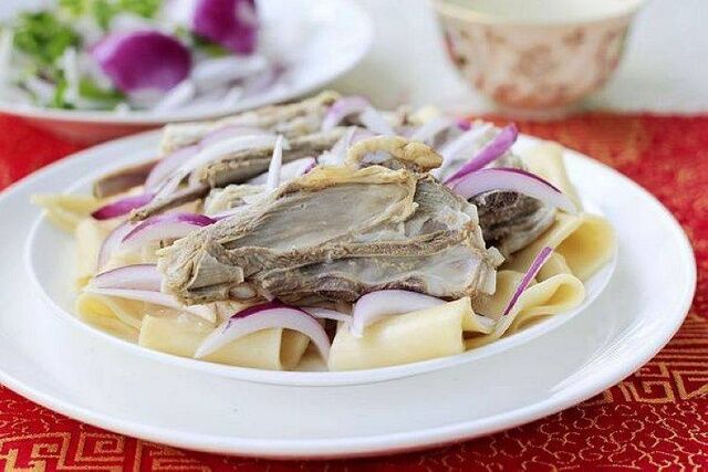 羊肉納仁的做法-家常味燉菜譜