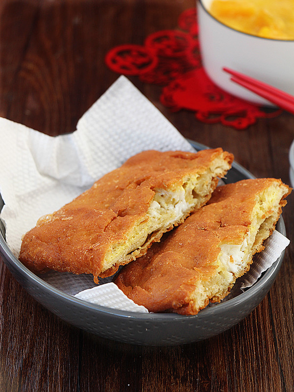 炸荷包蛋的做法-家常味炸菜譜