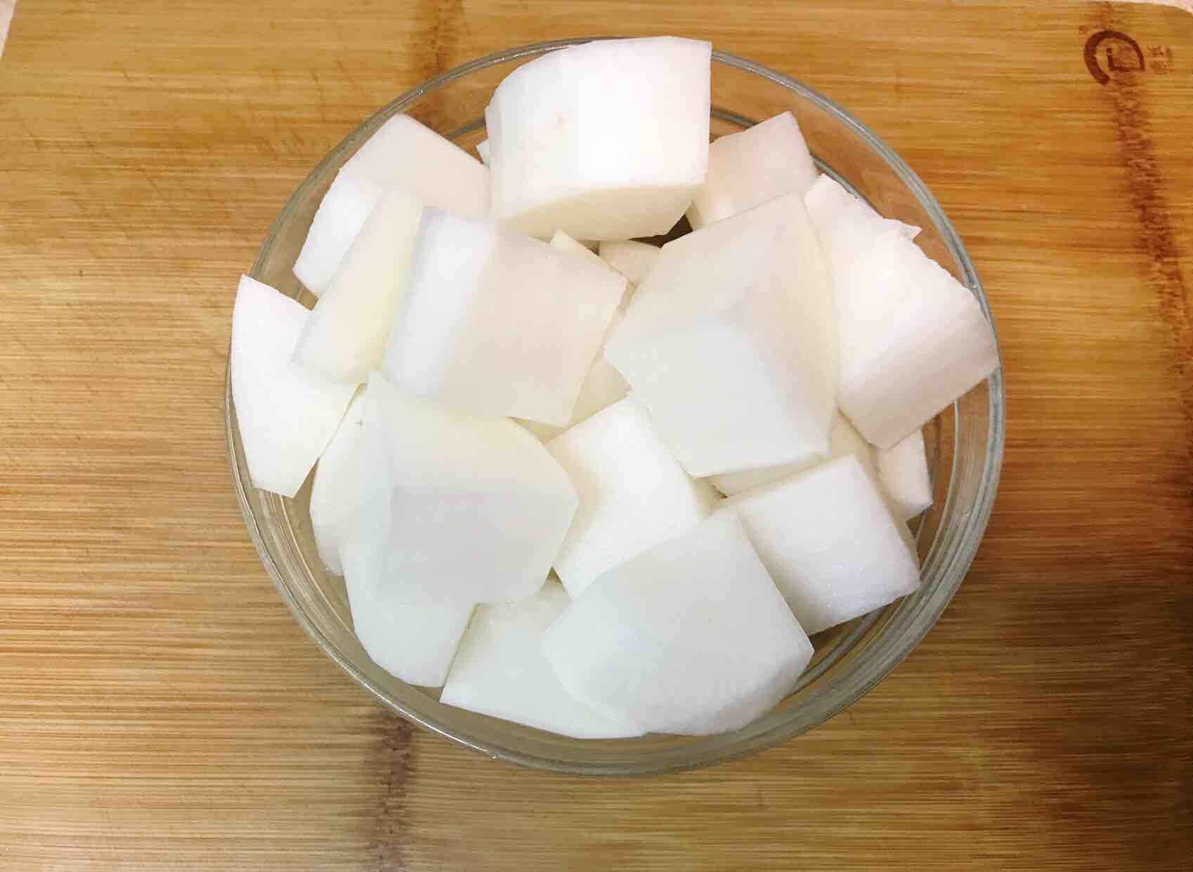 牛尾骨燉蘿卜的做法-家常味燉菜譜-易網(wǎng)健康養(yǎng)生網(wǎng) 牛尾骨燉蘿卜的做法-家常味燉菜譜