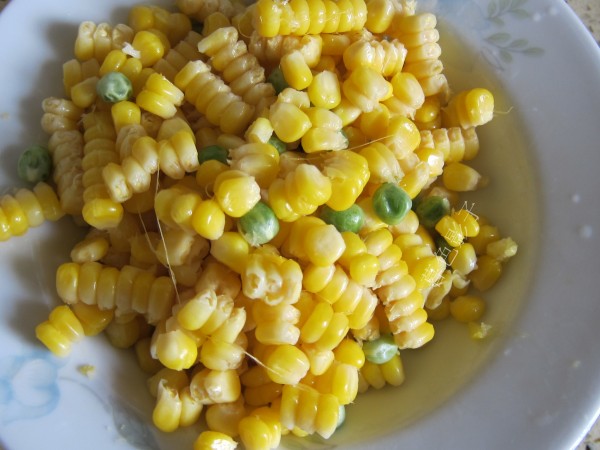 臘腸炒什錦的做法-甜味炒菜譜-易網<a href=http://www.gyfww.com/ target=_blank class=infotextkey>健康養生</a>網 臘腸炒什錦的做法-甜味炒菜譜