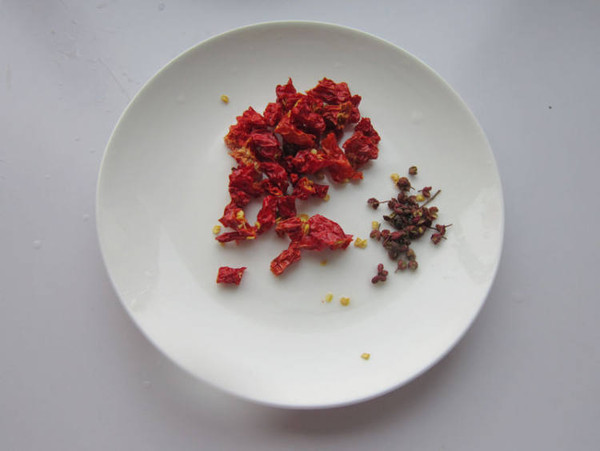 毛芹菜炒羊肚的做法-香辣味炒菜譜