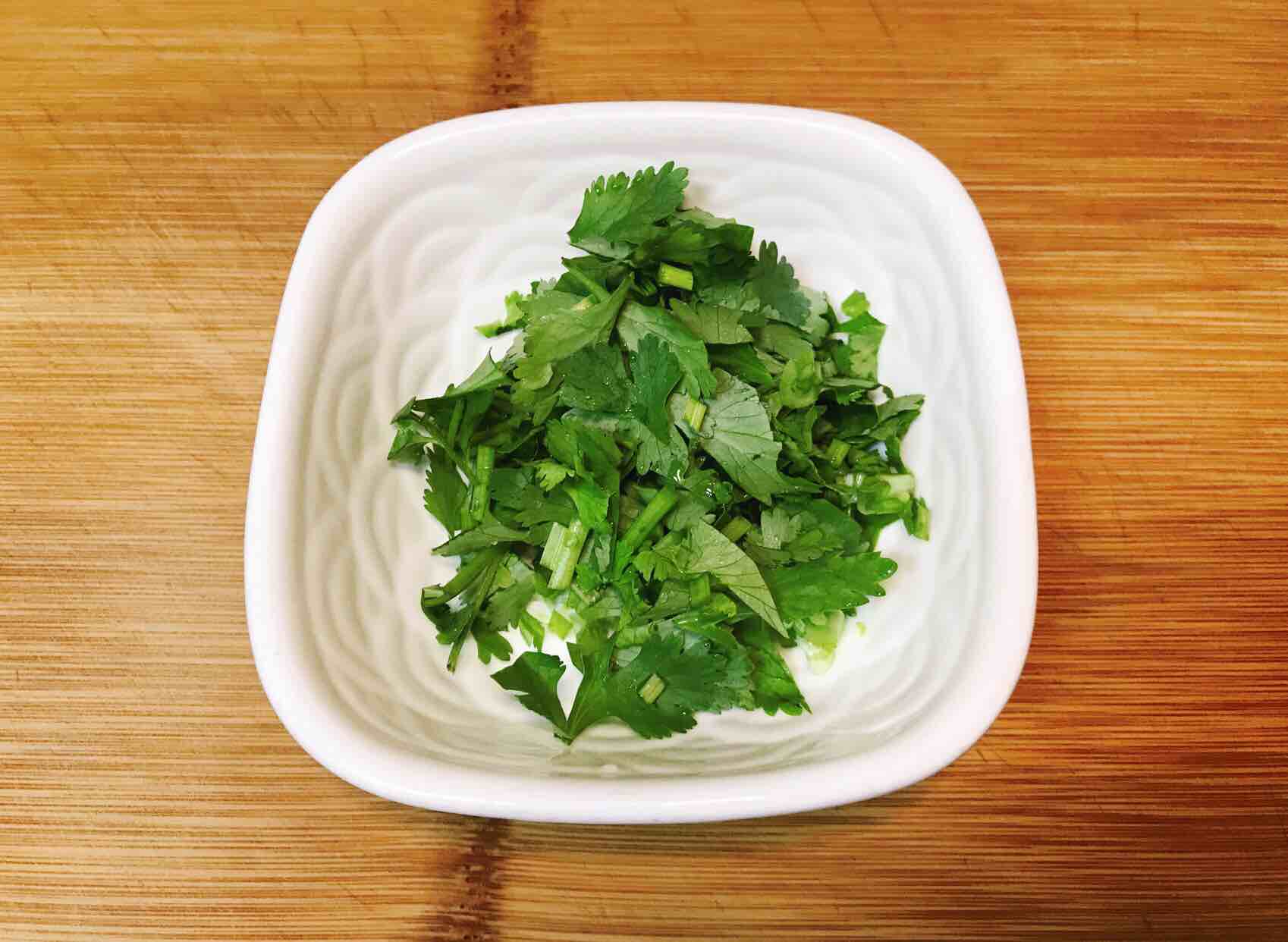 牛尾骨燉蘿卜的做法-家常味燉菜譜-易網(wǎng)健康養(yǎng)生網(wǎng) 牛尾骨燉蘿卜的做法-家常味燉菜譜