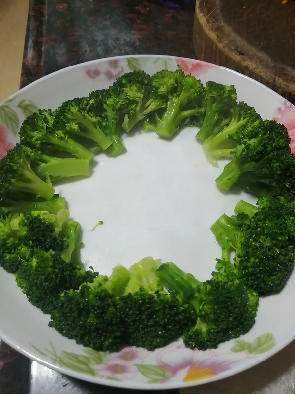 鴨胗西蘭花的做法-家常味煮菜譜