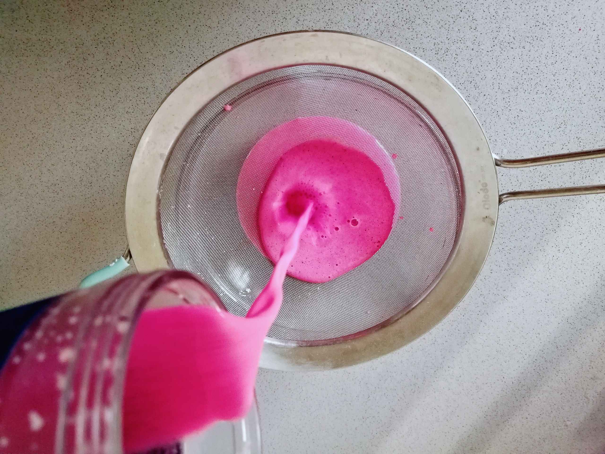 不揉面不醒面，香甜松軟的火龍果蒸糕的做法-甜味蒸菜譜