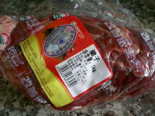 醬牛腱子的做法-醬香味煮菜譜