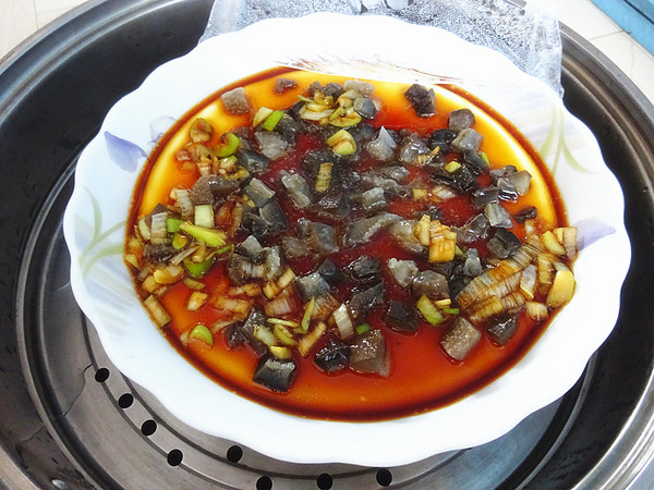 海參蒸蛋的做法-咸鮮味蒸菜譜
