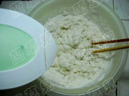 雪菜餡餅的做法-家常味煎菜譜