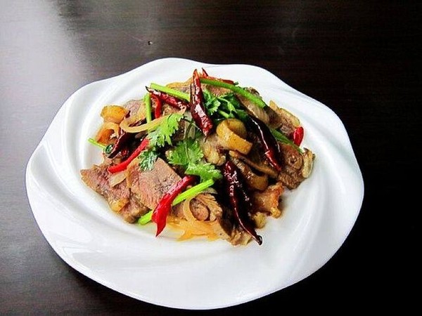 爆炒牛頭肉的做法-家常味炒菜譜