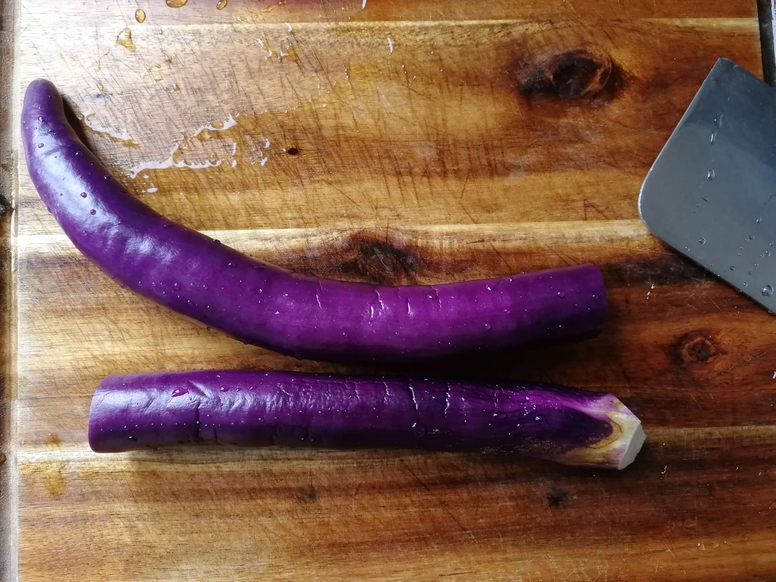 油淋茄子的做法-咸鮮味蒸菜譜