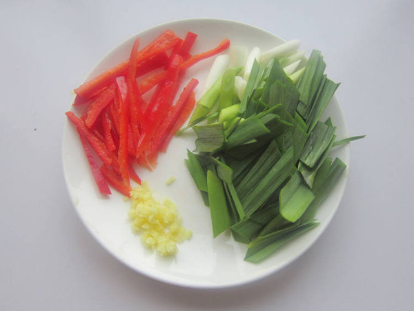 榛蘑炒肉的做法-家常味炒菜譜-易網健康養生網 榛蘑炒肉的做法-家常味炒菜譜