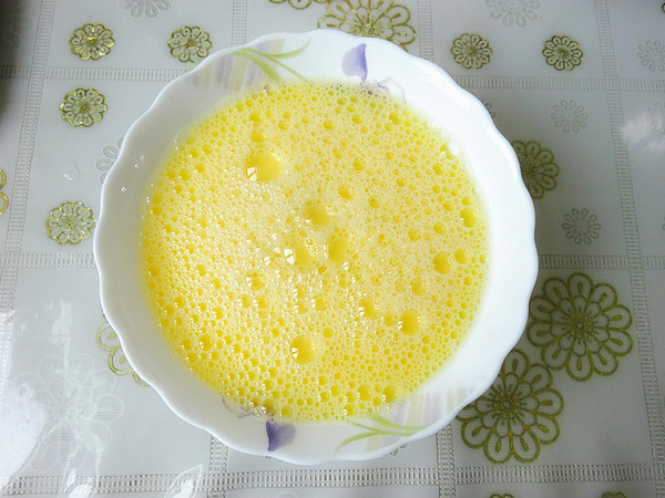 海參蒸蛋的做法-咸鮮味蒸菜譜