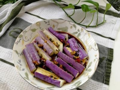 油淋茄子的做法-咸鮮味蒸菜譜