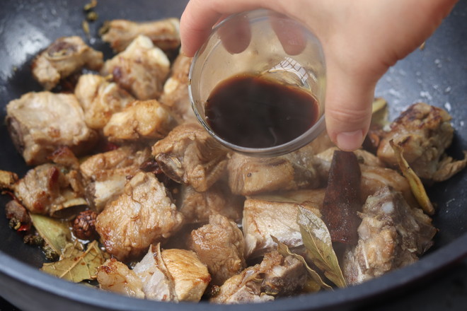 排骨鹵蛋的做法-家常味鹵菜譜-易網健康養生網 排骨鹵蛋的做法-家常味鹵菜譜