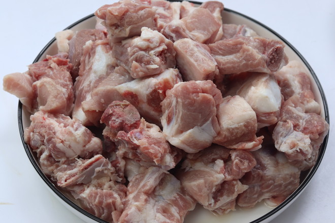 排骨鹵蛋的做法-家常味鹵菜譜-易網健康養生網 排骨鹵蛋的做法-家常味鹵菜譜