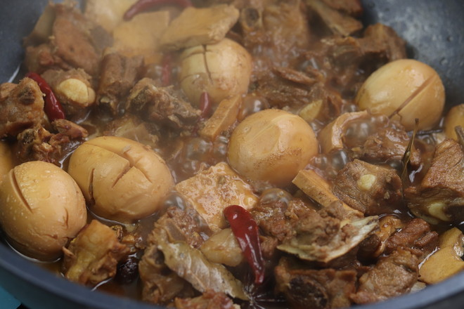 排骨鹵蛋的做法-家常味鹵菜譜-易網健康養生網 排骨鹵蛋的做法-家常味鹵菜譜