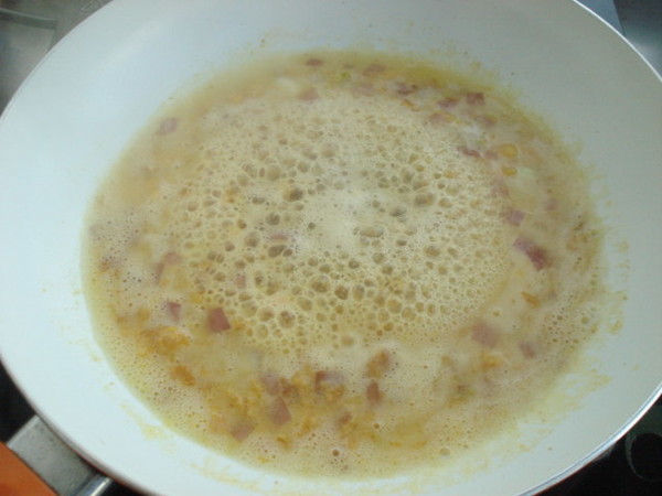 咸蛋黃豆腐的做法-咸鮮味燒菜譜