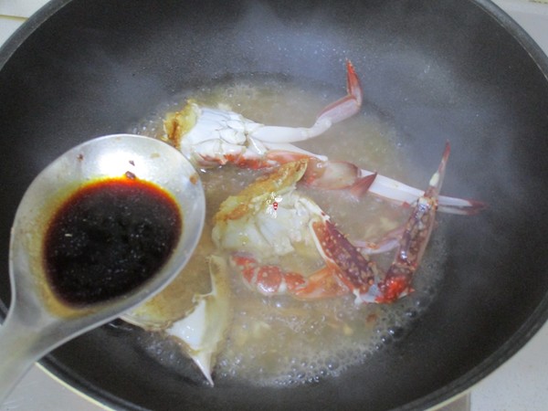 梭子蟹炒年糕的做法-咸鮮味炒菜譜