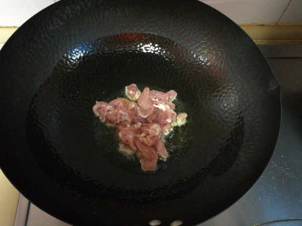 冬筍炒肉的做法-家常味炒菜譜