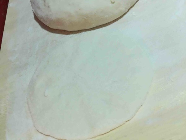 蒸芹菜肉大包子的做法-家常味蒸菜譜-易網健康養生網 蒸芹菜肉大包子的做法-家常味蒸菜譜