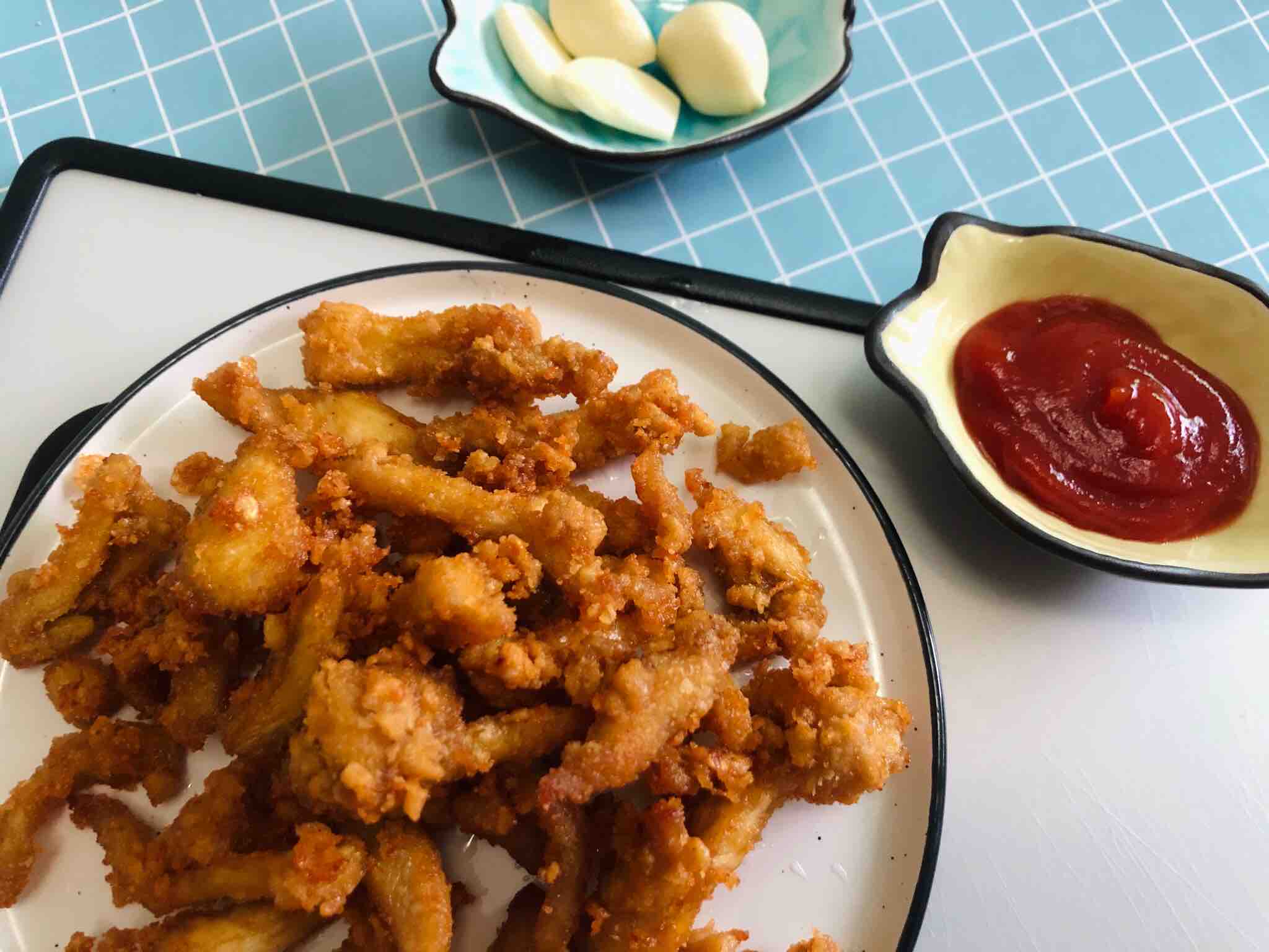 蒜香雞柳的做法-咸鮮味炸菜譜