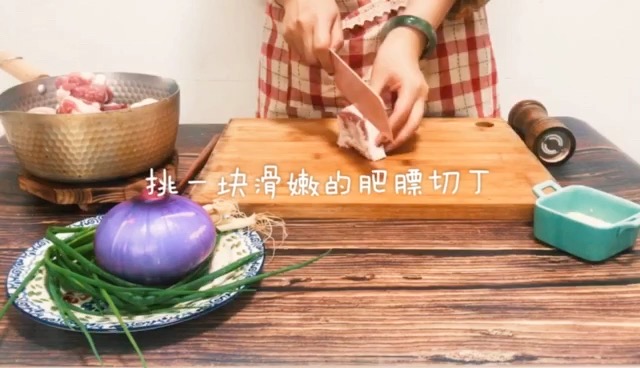 黃磊同款豬油渣拌飯的做法-咸鮮味煎菜譜