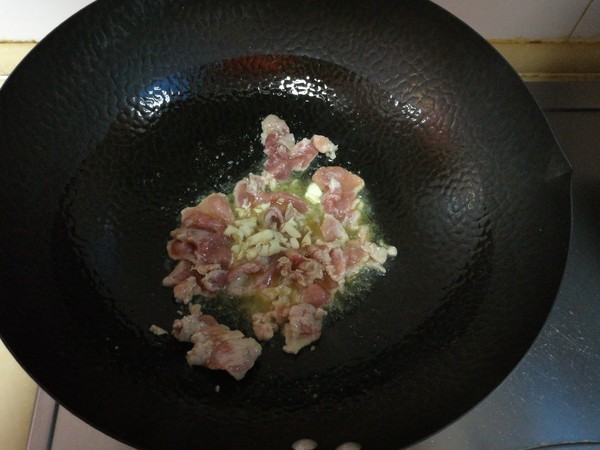 冬筍炒肉的做法-家常味炒菜譜