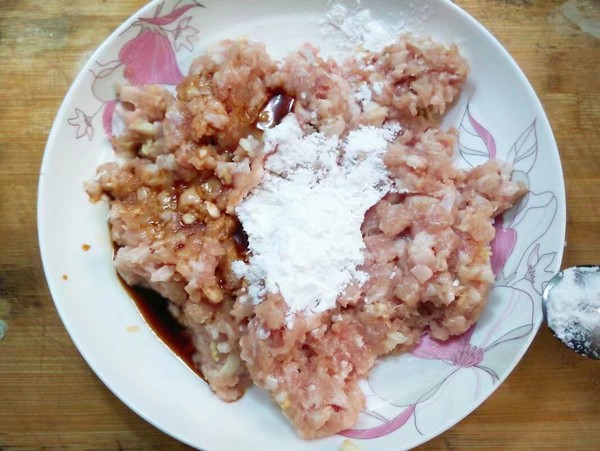 肉末紫菜卷的做法-咸鮮味蒸菜譜