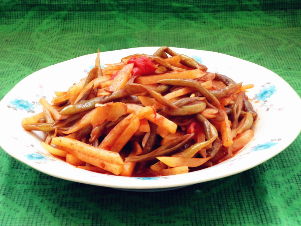 番茄炒雙豆的做法-家常味炒菜譜